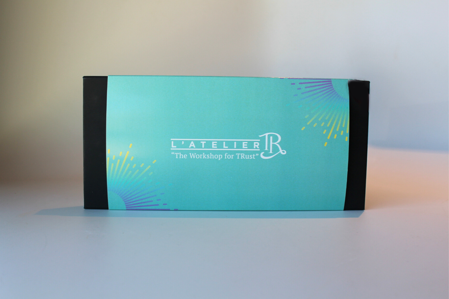 L'Atelier TR 32 Piece Giftbox